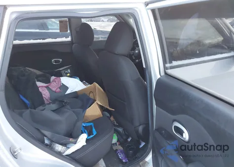 2014 Kia Soul из США, поврежденный, VIN KNDJN2A21E7737286